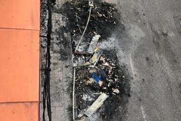 Queman varios contenedores de basura en El Calero/TA.